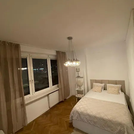 Plac Unii Lubelskiej Lejlighed Warszawa
